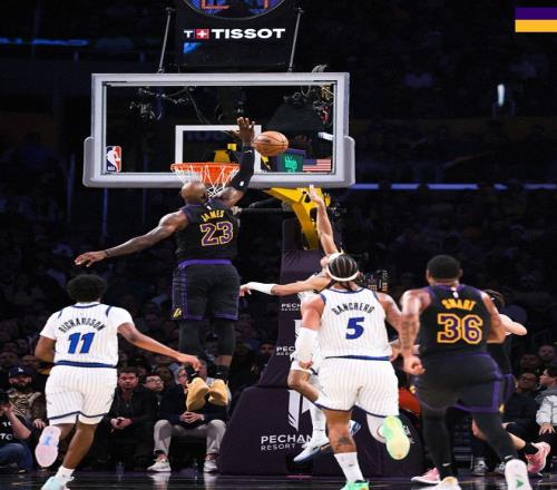 罗今日闪耀,赛场,屡破防线助,银河娱乐官网,银河娱乐官方网站,银河娱乐登录入口